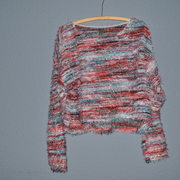 New WILD FABLE Striped Fuzzy Pullover Sweater NWT - Picture 4 of 8